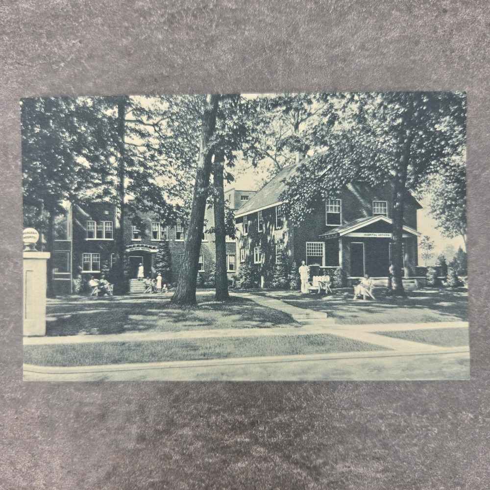 Burleson Hospital East Grand Rapids Michigan Vintage Postcard GT Photo-Platin